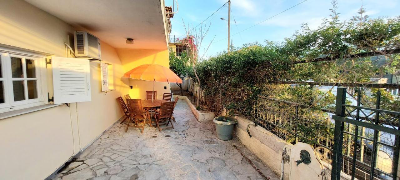 The Athenian Riviera Summer Nest Apartman Anáviszosz Kültér fotó
