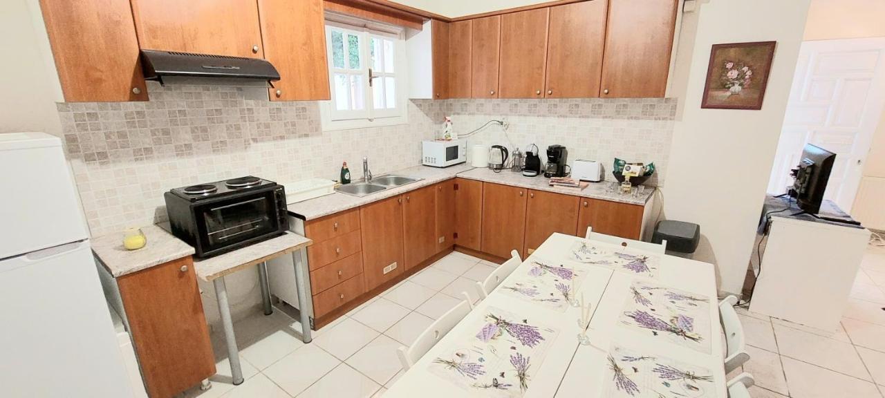 The Athenian Riviera Summer Nest Apartman Anáviszosz Kültér fotó